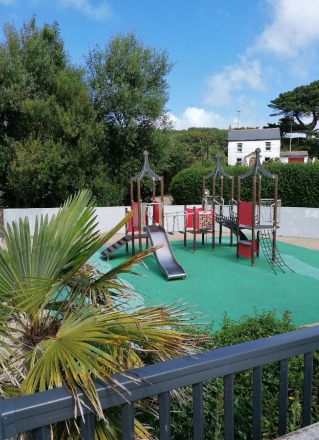 Hakuna Matata Holiday Home New Quay Eksteriør bilde